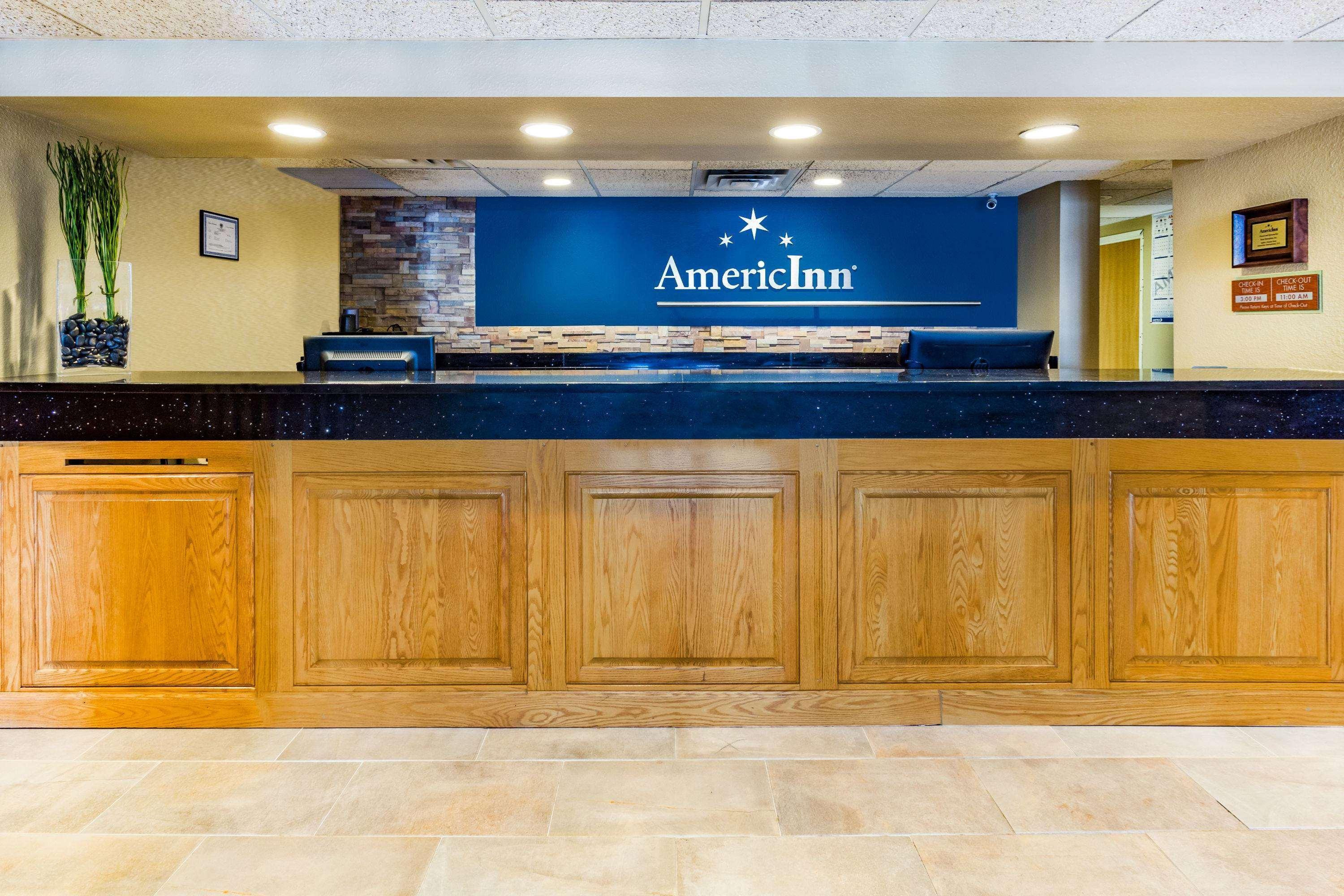 Americinn By Wyndham Hotel And Suites Long Lake Екстериор снимка